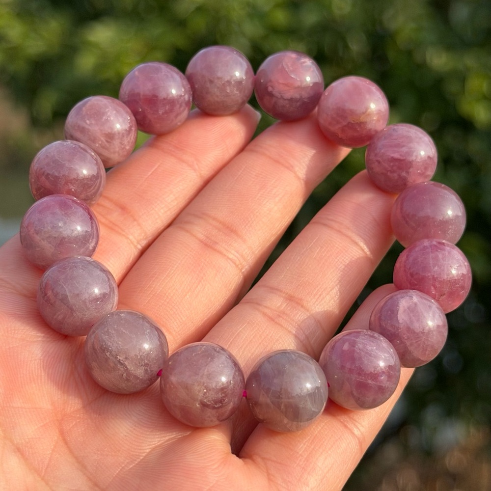13.5mm‎ stretchable purple rose quartz bracelet 1117